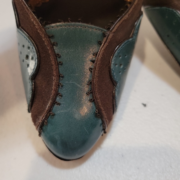 J Vincent Leather and Suede High Heels, Size 7M - Picture 8 of 9